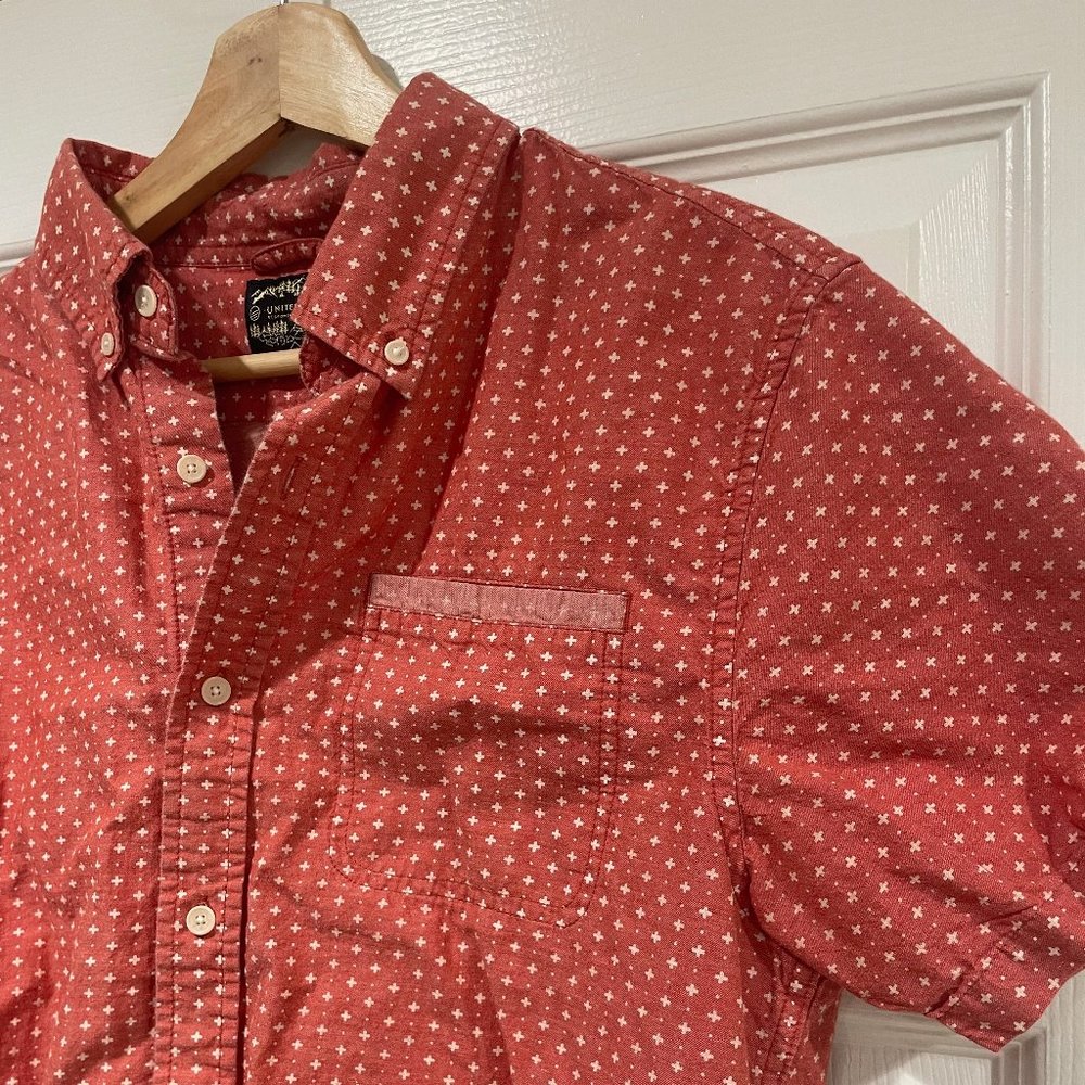 United by Blue Short Sleeve Button Up - Medium - $32